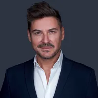 Vítor Neves